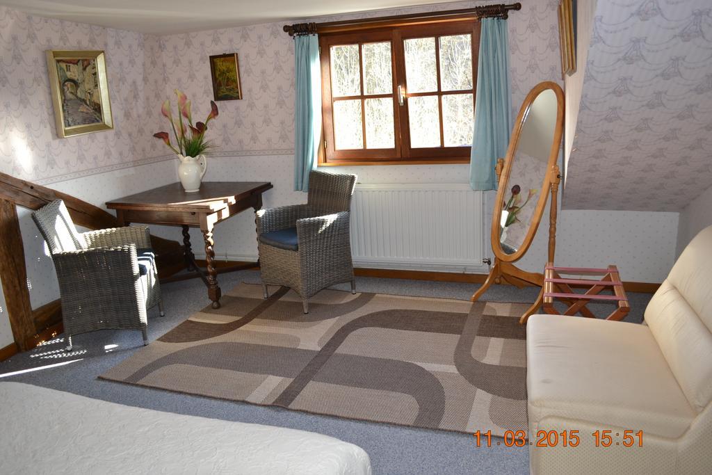 Auberge Au Naturel Des Ardennes ロシュオー 部屋 写真