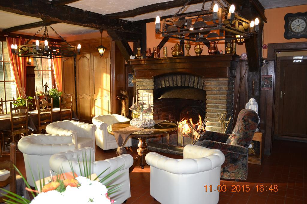 Auberge Au Naturel Des Ardennes ロシュオー エクステリア 写真